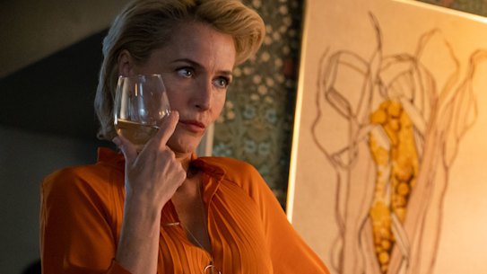 Gillian Anderson plays divorced sex therapist Jean Milburn in Sex Education. 