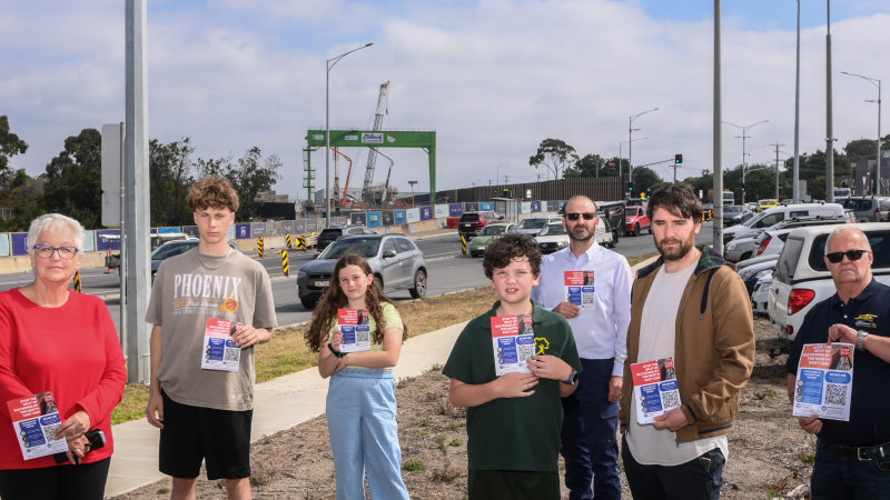 Locals fear a toll road will divide their suburb. Their solution has been dismissed