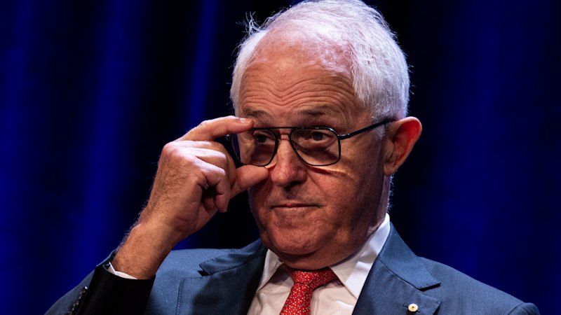 Treat Sky News like a ‘drunk raving at the moon’: Turnbull