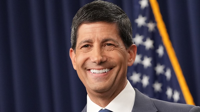 Kevin Warsh's invisible man routine has bond markets all at sea