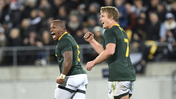 Bongi Mbonambi (left) during the draw with New Zealand last time out.