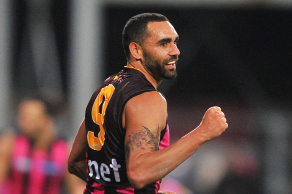 Shaun Burgoyne celebrates a goal for Hawthorn in 2016.