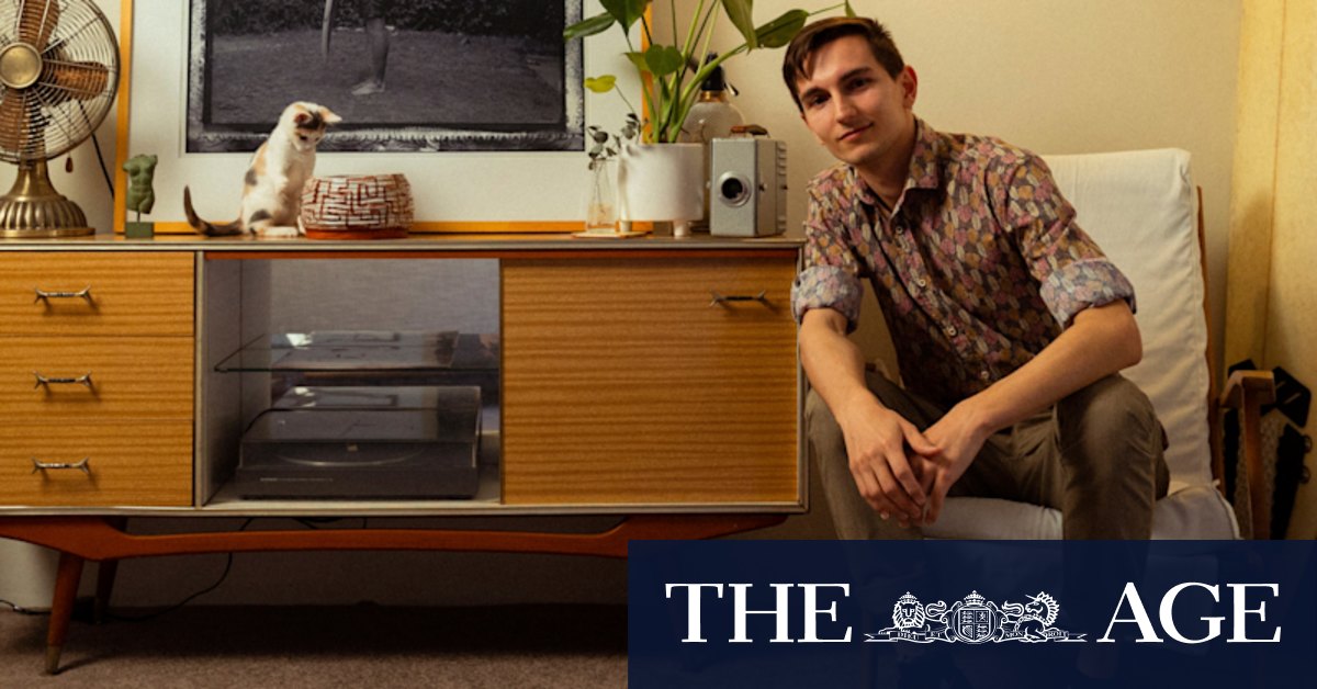 Leo found a houseful of treasures on the street, including his cat - Vimarsana News