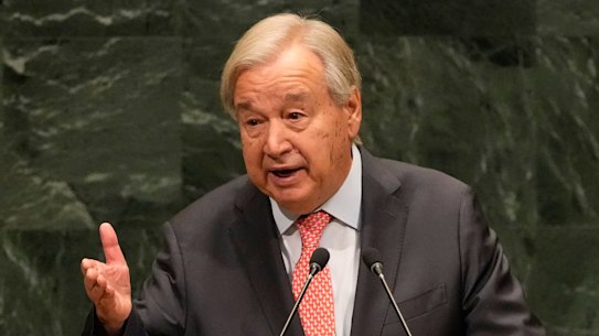 Il segretario generale delle Nazioni Unite António Guterres tiene un discorso presso la sede di New York.