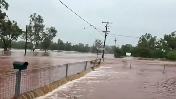 Flooding in the suburbs of Clermont, west of Rockhampton.