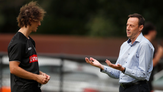 Collingwood chief executive Mark Anderson (right) has written to members about the club's eventuful trade period. 