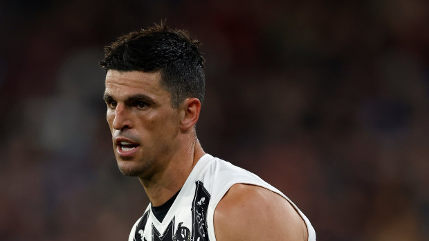 Future of Pendlebury, Sidebottom among big list calls facing Pies