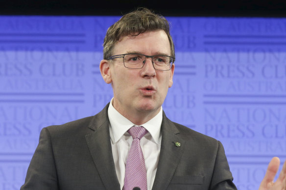 Federal Education Minister Alan Tudge will launch a review into teacher education training on Thursday.