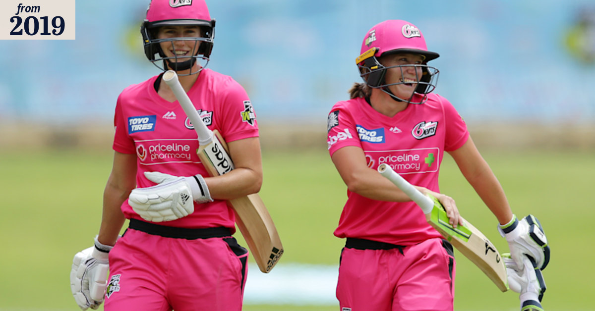 Healy, Perry go large for Sixers as world record spree stuns Stars