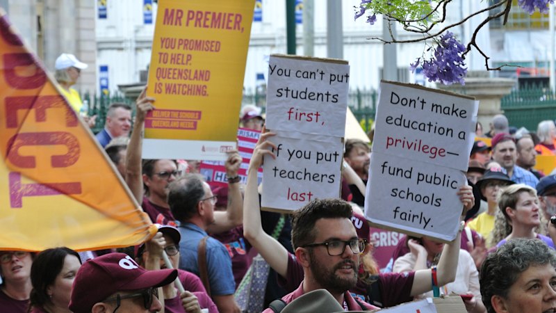 State school teachers to walk off the job within days