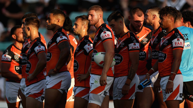 The NRL and players' union are still at odds over what the minimum wage should be in the next collective bargaining agreement.