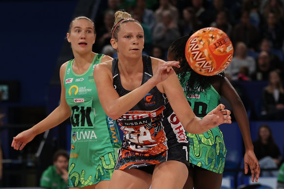 Giants captain Jo Harten has decided not to take formal action against a social media user who told her to “rot in hell” and “die”.