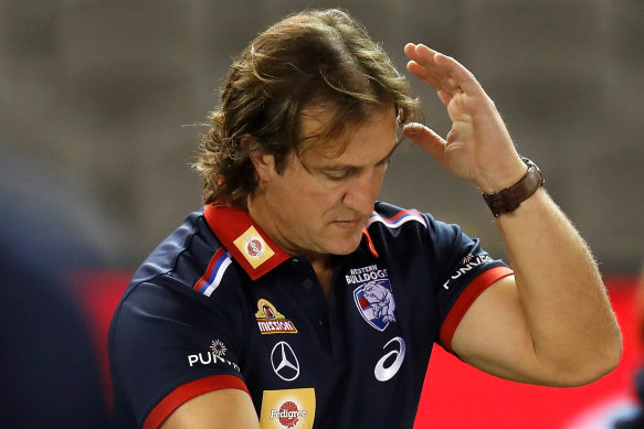 Luke Beveridge says the new sub rule has been rushed through. 