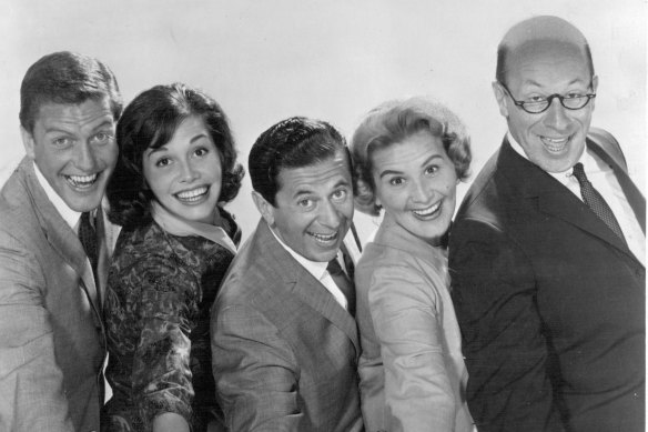 The cast of The Dick Van Dyke Show: Dick Van Dyke, Mary Tyler Moore, Morey Amsterdam, Rose Marie and Richard Deacon.