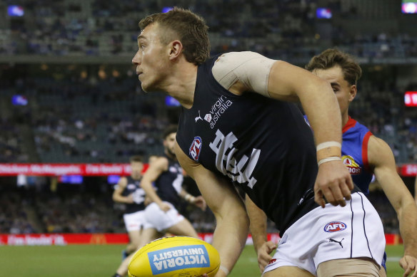 Blues captain Patrick Cripps in action against the Bulldogs on Sunday. 