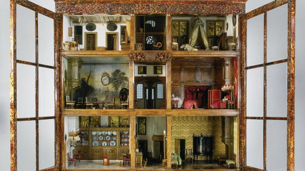 Crowds are flocking to see this incredible, 300-year-old dollhouse
