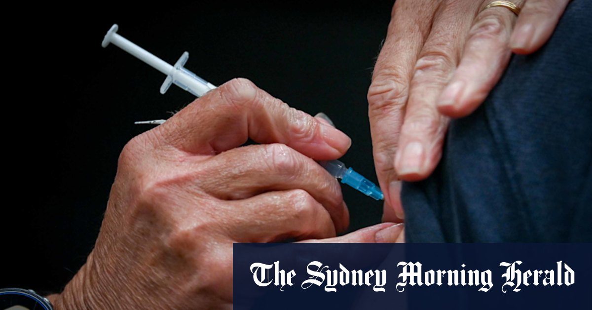 Workers withdraw legal challenge to COVID-19 vaccine mandate - Vimarsana News