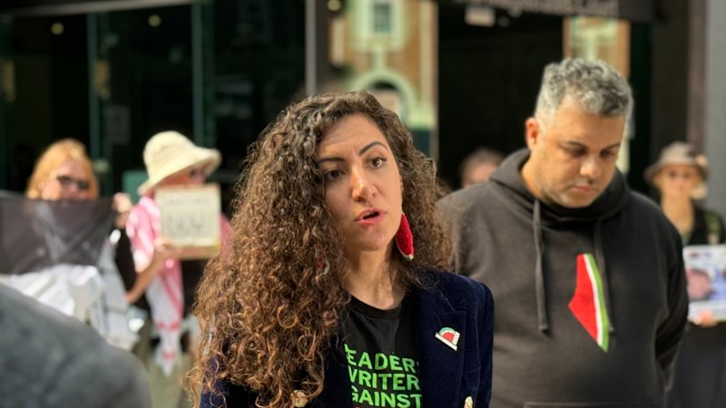 ‘Take us to court’: Pro-Palestine protesters challenge police over bridge march