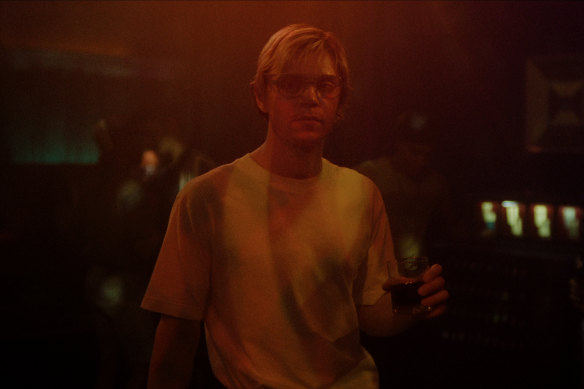 Evan Peters in Monster: The Jeffrey Dahmer Story.