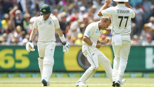 Neil Wagner gets Steve Smith at the MCG in 2019.
