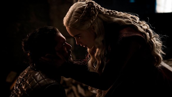 Will you be my ... lover? Nephew? Rival? Dany and Jon share a moment. 