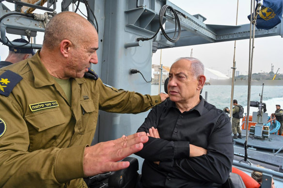 Israeli PM Prime Minister Benjamin Netanyahu (right) visiting an Israeli Navy base this week.