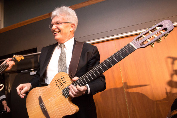 The new secretary of the Department of Prime Minister and Cabinet, Glyn Davis, also fancies himself on a guitar.