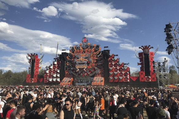 The ACT Greens have offered up Canberra as a future venue for Defqon.1, after two deaths at the Sydney festival this year.