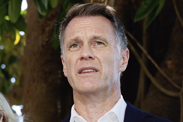 Başbakan Chris Minns, seçim öncesi açıklama yapıyor.