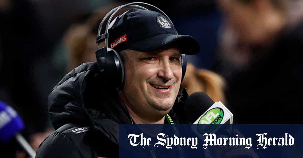 Melbourne Demons coaching race down to five as Collingwood Magpies assistant Hayden Skipworth withdraws, Nathan Buckley still the favourite