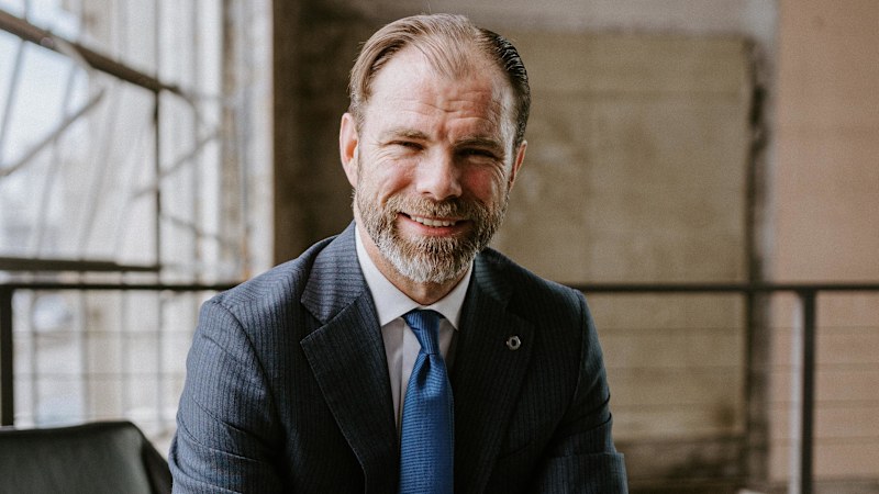 Australia's accounting kingpin meets the harsh reality of leverage