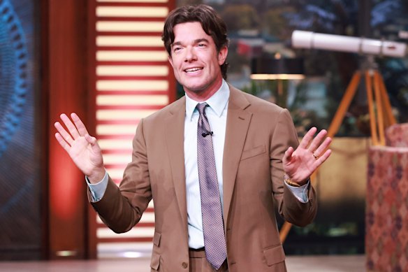 John Mulaney has twisted traditional late-night shows with Netflix’s Everybody’s Live with John Mulaney. 
