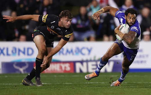 Josh Addo-Carr provided a rare bright spot for the Bulldogs in another loss.