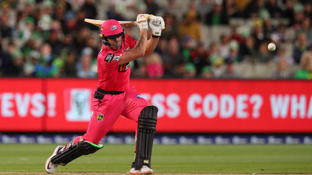 Moises Henriques in action for the Sydney Sixers against the Melbourne Stars. 