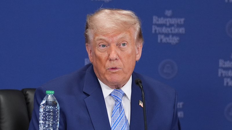 Trump warns of ‘massive attack’ on Iran as oil hits $US100 a barrel again