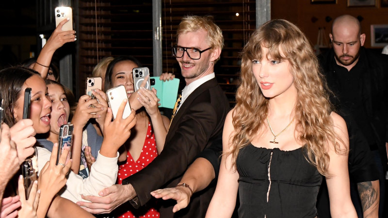 Sorry Melbourne, but Sydney is Taylor Swift’s official Australian home