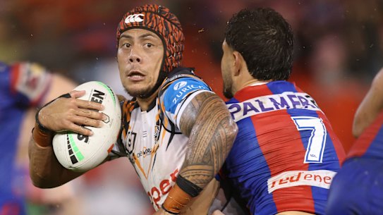 NRL ライブ最新情報: タイガースはコガラーでドラゴンズに対して必勝勝利