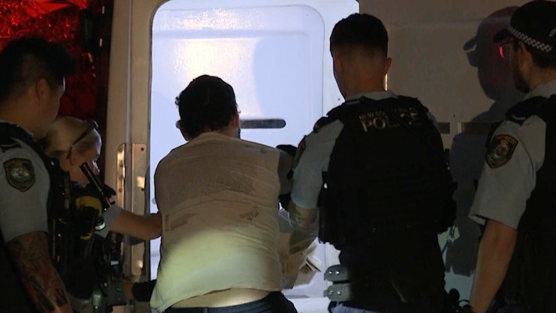 Woman dies after being stabbed in Bondi apartment