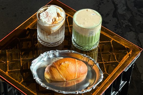 Heebi focuses on coffee and matcha specialty drinks, plus shiopan and other baked goods.