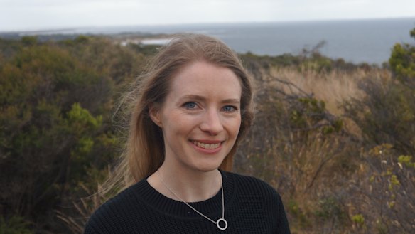 Stephanie Malon applied herself to her year 12 studies all year in 2004 and was rewarded with a ranking of 99.95. 