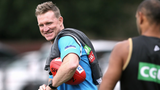 Nathan Buckley will sign a new contract to extend for at least two more years as Collingwood coach.