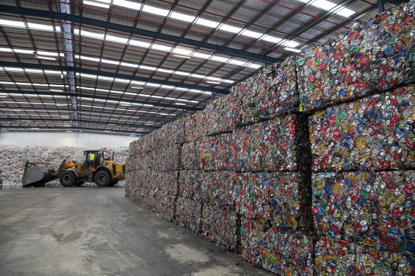 COEX figures reveal that on average, the scheme only collected and recycled 61 per cent of cans and bottles sold in Queensland in the past financial year.