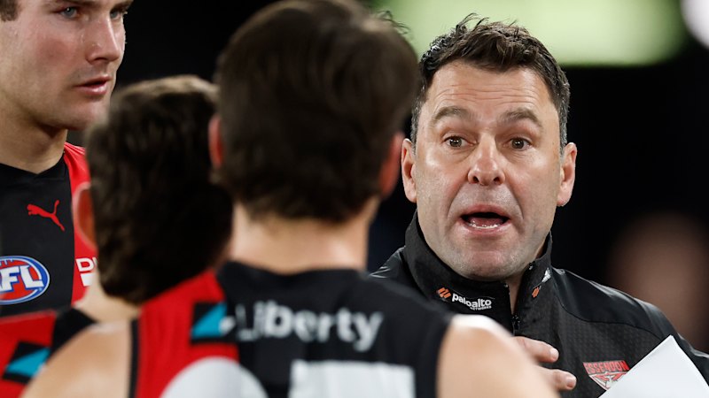 Essendon falls short after Merrett’s kick as Bombers finish 18th