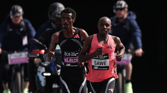 Sabastian Sawe and Yomif Kejelcha both broke the two-hour barrier.