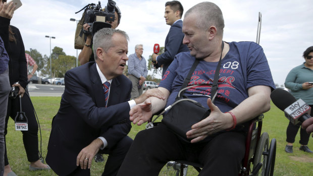 Rob Gibbs, who has leukaemia, challenges Bill Shorten about the ALP's cancer policy, saying he has almost no trust in any politicians.