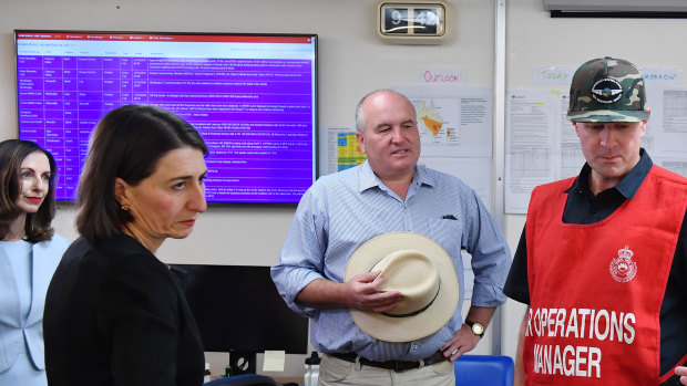 Premier Gladys Berejiklian and Minister  for Emergency Services David Elliott at a briefing at the RFS Hawkesbury Control Centre on December 17.