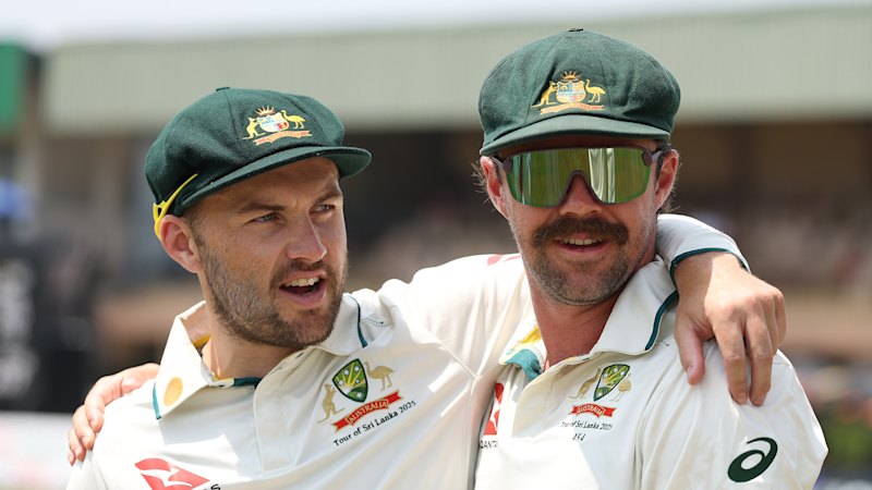 Inglis to replace Khawaja for Gabba Test, Head to open