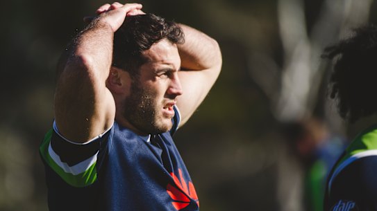 Oldfield determined to fill Rapana's boots and play for NRL future