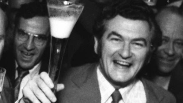 Seventy years on, Oxford pub pays tribute to Bob Hawke’s legendary skol