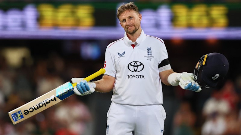 Root’s ton of courage, late Archer burst carry England to safety on day one